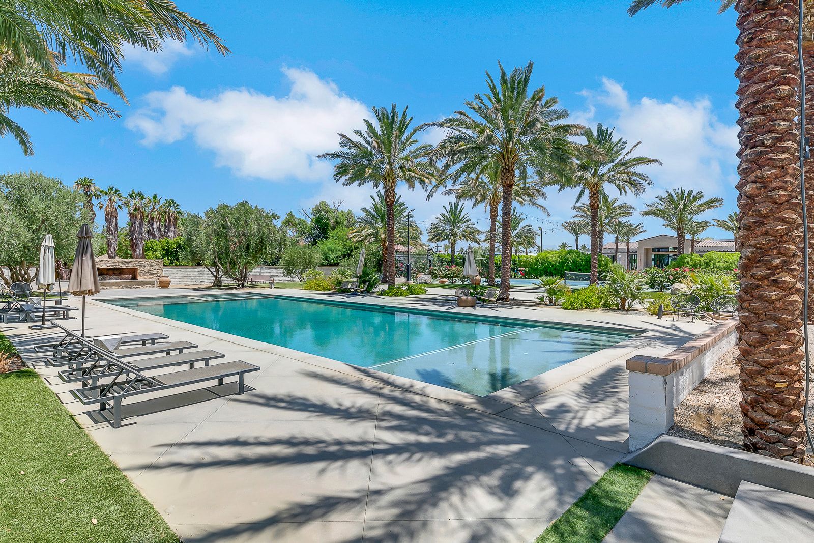 Swimming pool and terrace at Cache Estate