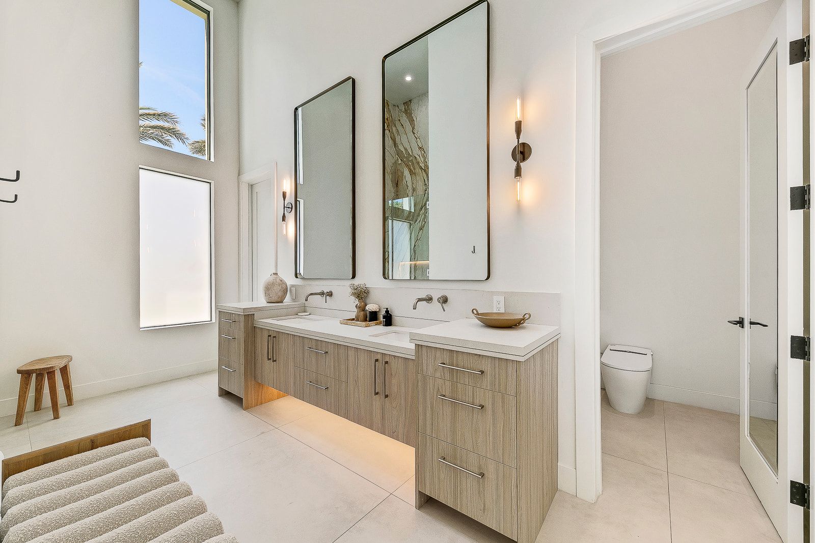 Bedroom suite and bath at Cache Estate